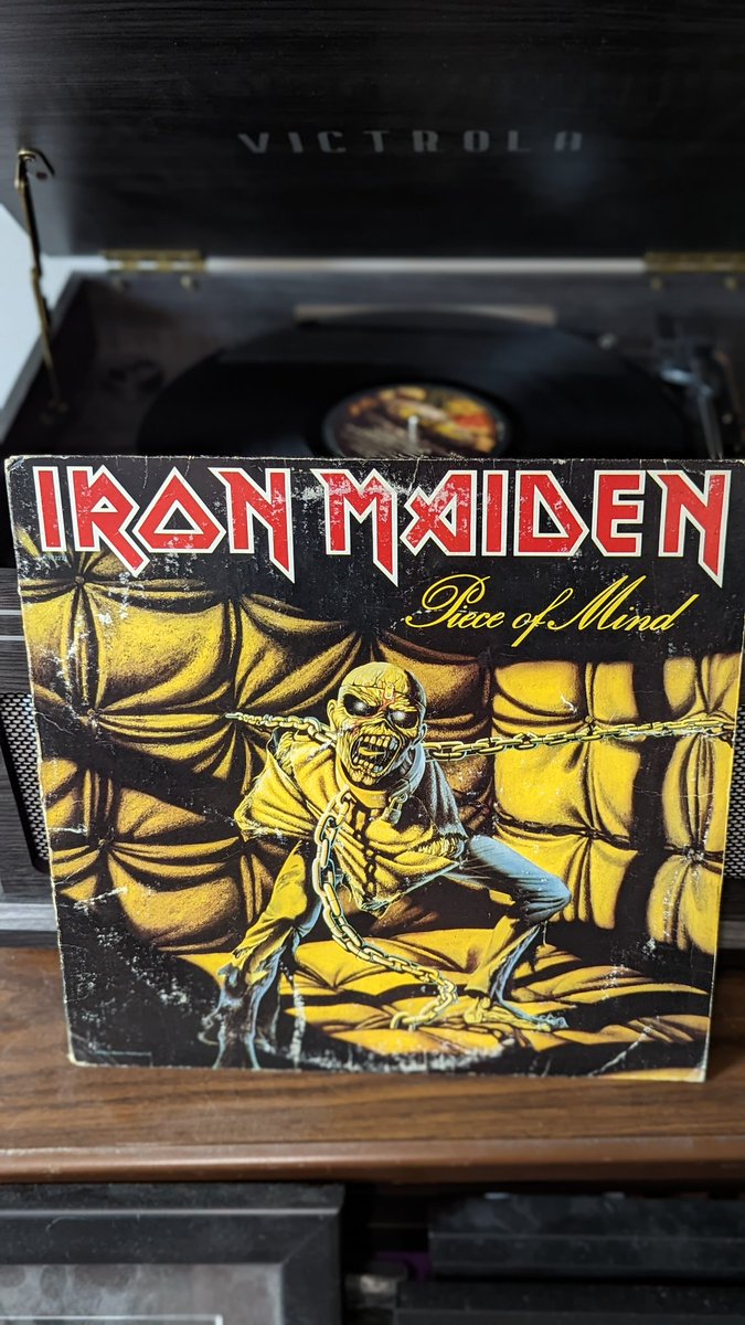 Happy 40th birthday to one of Iron Maiden's best and yet underrated albums. #IronMaiden #PieceOfMind