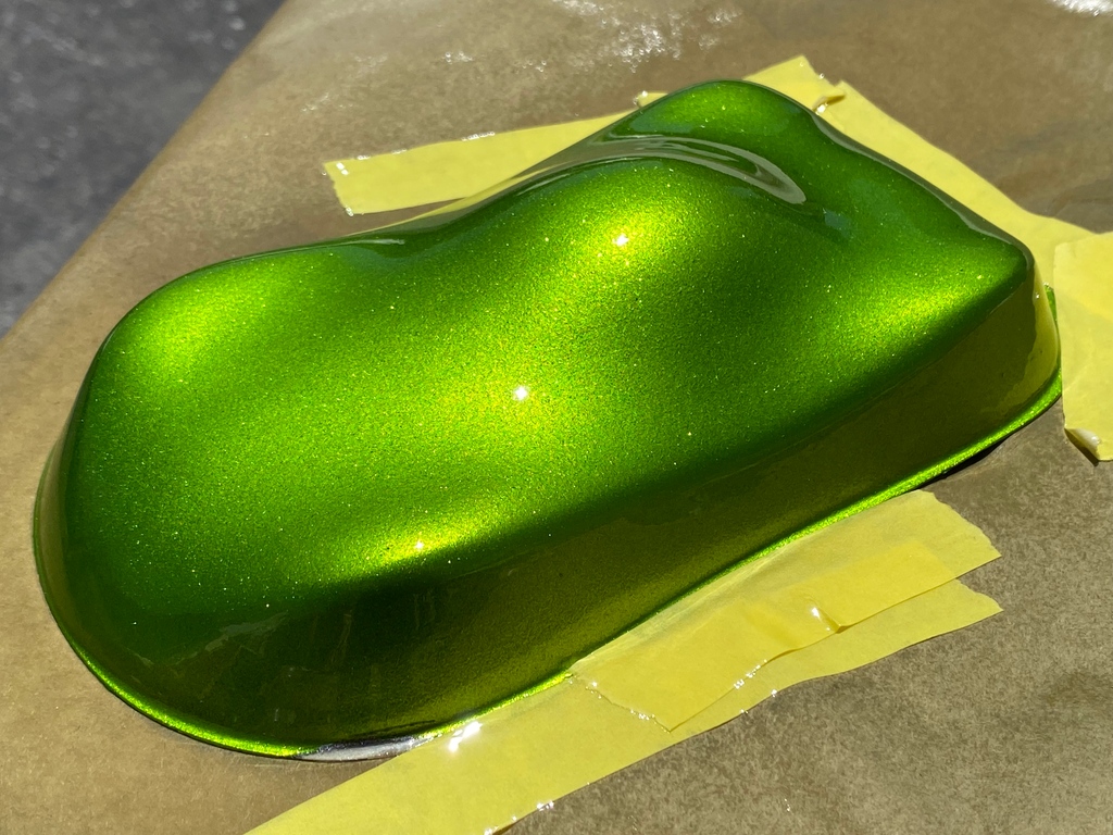 RothMetalFlake's tweet photo. Here's a preview of some of the new Rattle Bomb kits comin' out!
🍏 Sublime Green Kit
💙 Blue Nebula Kit (as seen on Full Custom Garage)
Stay tooned!
@lildaddyroth
@full_custom_ian
@eerieeric7
#metalflake #fullcustomgarage #rothmetalflake #rattlebomb #lildaddyrothflake https://t.co/NUiFydcZMc