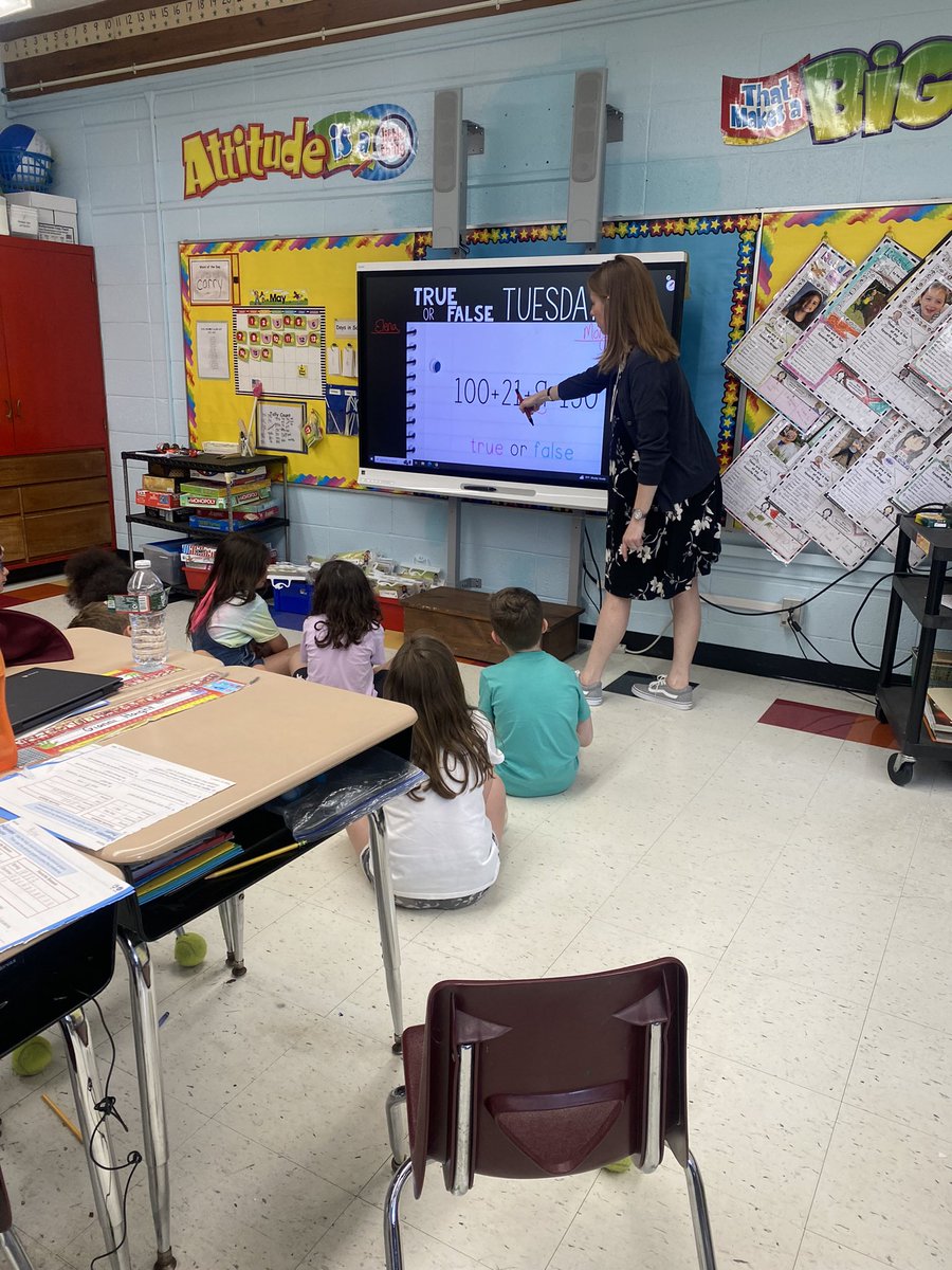 ksimmons_nj's tweet image. Number talks with Mrs. Cahill ➕👩‍🏫 #wearechesternj @DickersonSchool @MsCCahill
