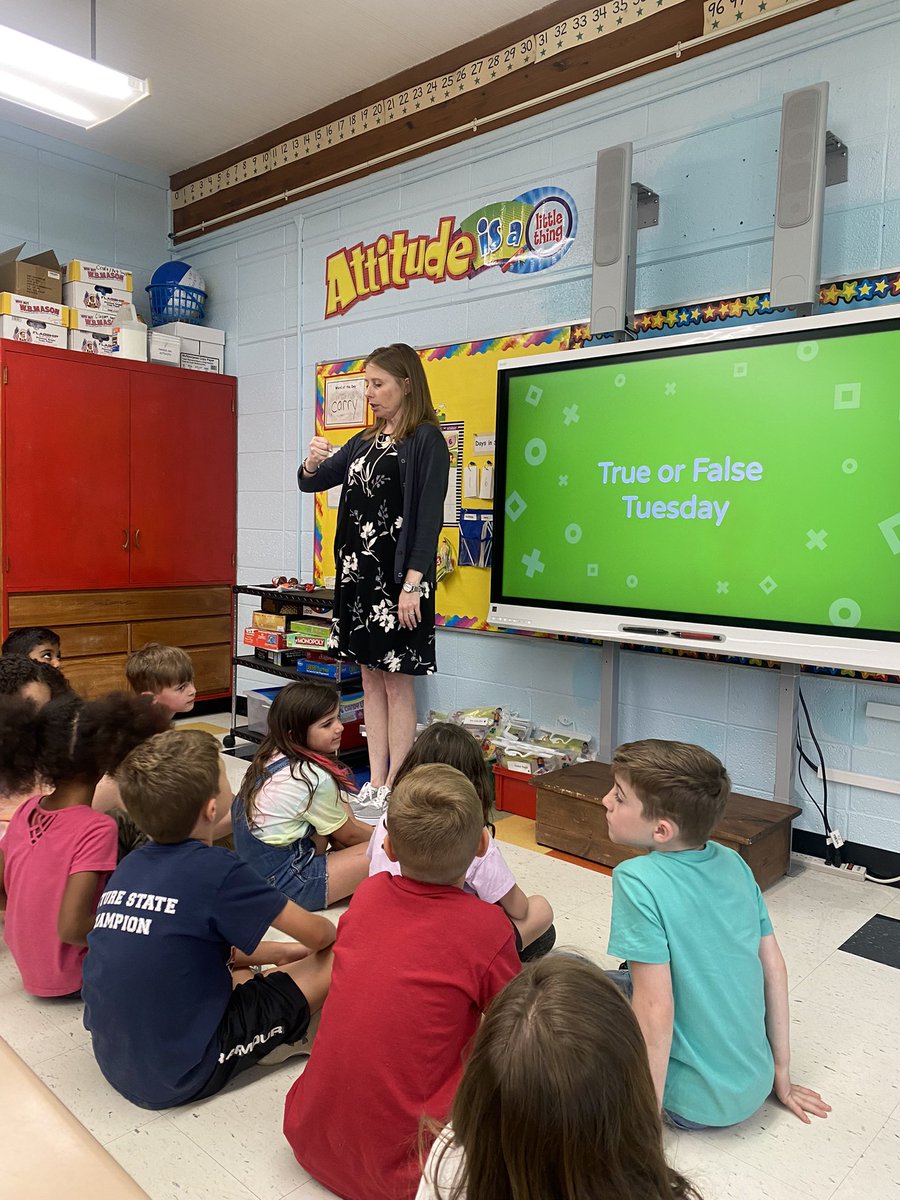 ksimmons_nj's tweet image. Number talks with Mrs. Cahill ➕👩‍🏫 #wearechesternj @DickersonSchool @MsCCahill