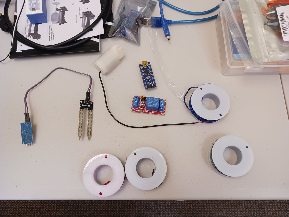jowerstech's tweet image. Next technology project in the pipeline, self-watering plant with #arduinonano #technology