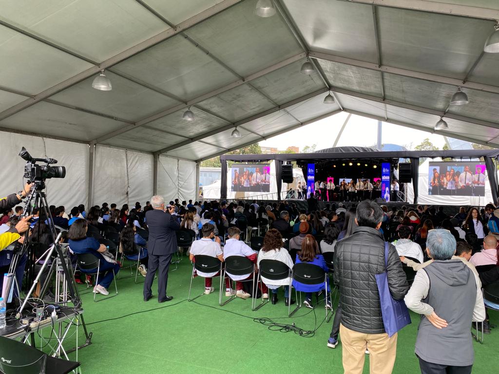 EditorialUPN's tweet photo. #EditorialUPN📚Te mostramos algunos de los mejores momentos de nuestro evento 🟣Concierto Sabor Caribe

#SíguenosLaPisca 🌿 y conoce más de nuestro paso por la #FILBo2023

#EducaciónUnaPiscaDePaz #FILBo35años #ComunidadUPN https://t.co/UKJkirluYk