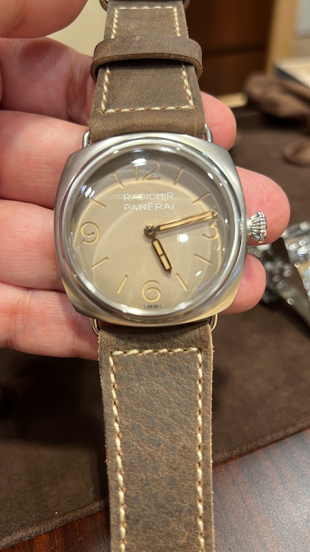 pproPanerai's tweet photo. After almost 9 years I’m happy to get back to Panerai
https://t.co/hrIvJuENIv
#OfficinePanerai https://t.co/yd9f1KCbwW