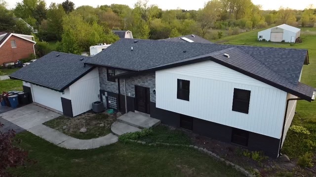 ClassicRealtyIL's tweet image. Just listed by Nuha Haleem in #Monee #IL. 25232 S Harlem Avenue S! Please retweet!  tour.corelistingmachine.com/home/AA7YRC