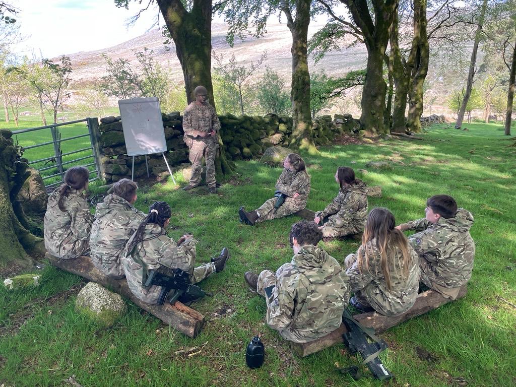 Army Outreach SW tweet media