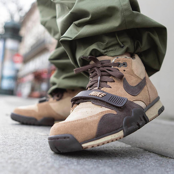nike air trainer 1 shima