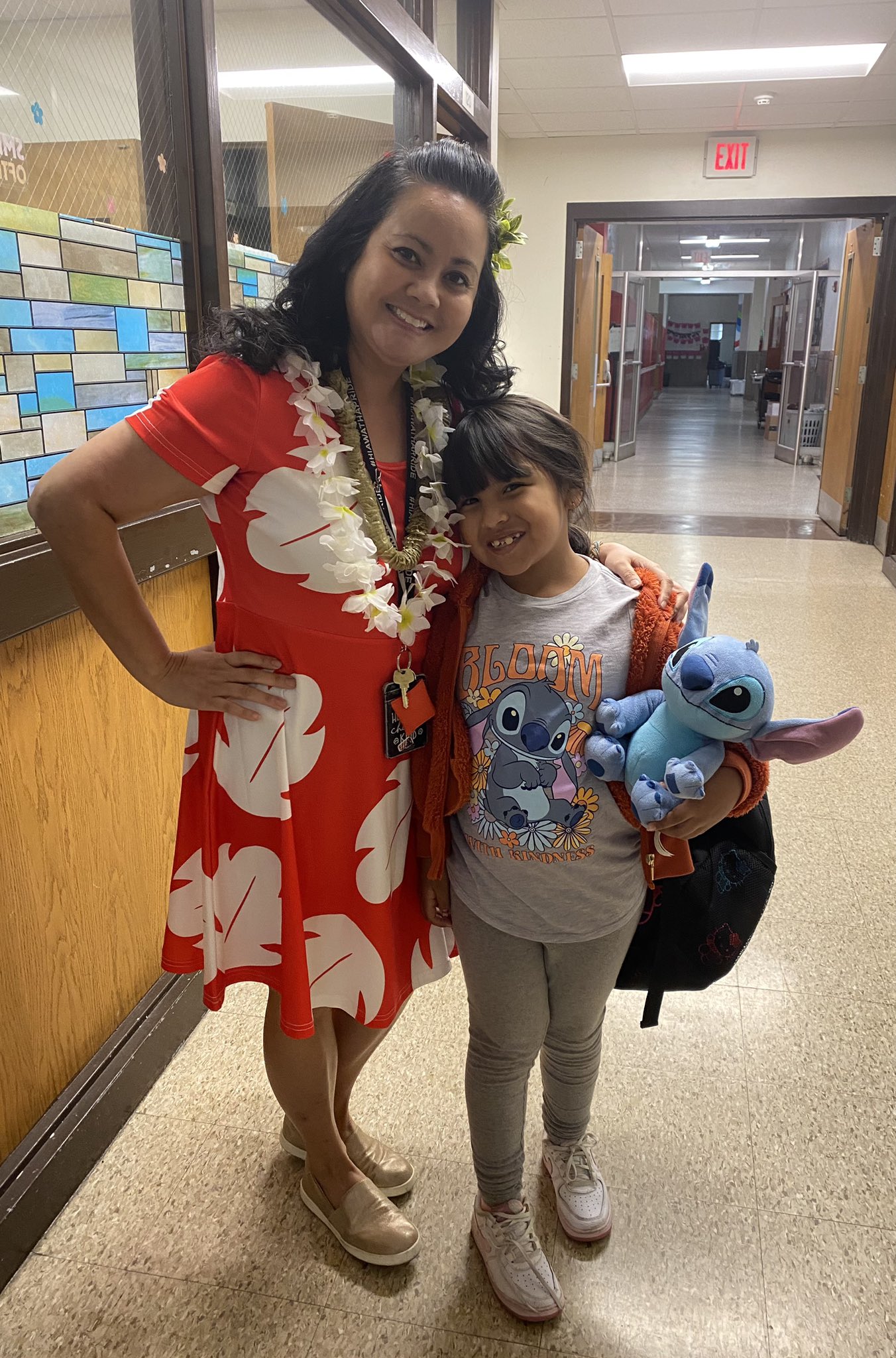 Plan a Groovy Lilo and Stitch Luau