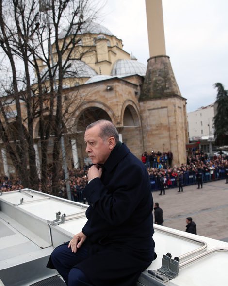 aysekesir's tweet photo. #MilletinAdamı 🇹🇷
Millet için adanmış bir ömür... 
@RTErdogan 

Ne manşetler, ne siyaset mühendisliği... 

Kadınlar 20 yıldır elde ettikleri kazanımlarından asla vazgeçmeyecek. 
Asla yalnız olmayacaksın #Reis 

Büyük Türkiye Zaferi için herkes sandığa. https://t.co/naUbaGmN2f