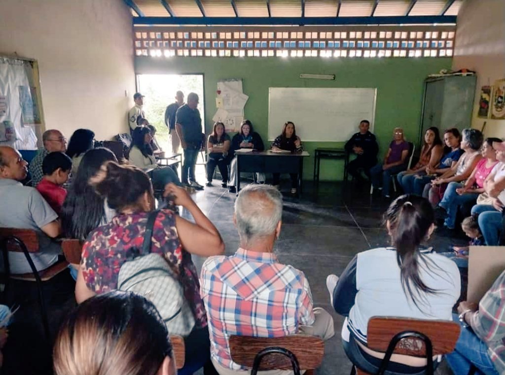 Berzabethgandicaoficial tweet media