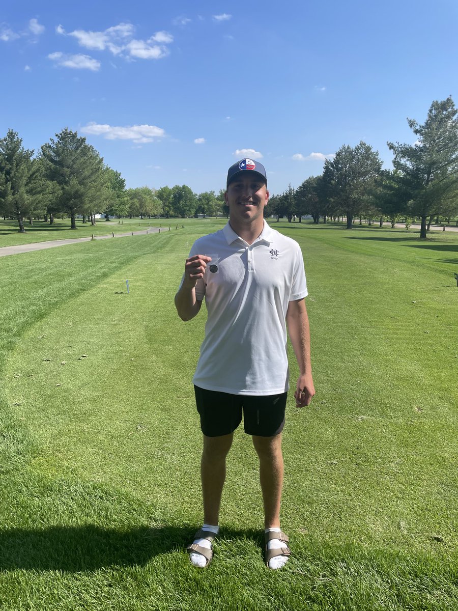 blafleur23's tweet photo. Way to go NC Boys Golf… An unbelievable 79 by Karter, 2nd Place, propelled our team to a state tournament birth! #norfolkcatholic https://t.co/QbY83NOPwH