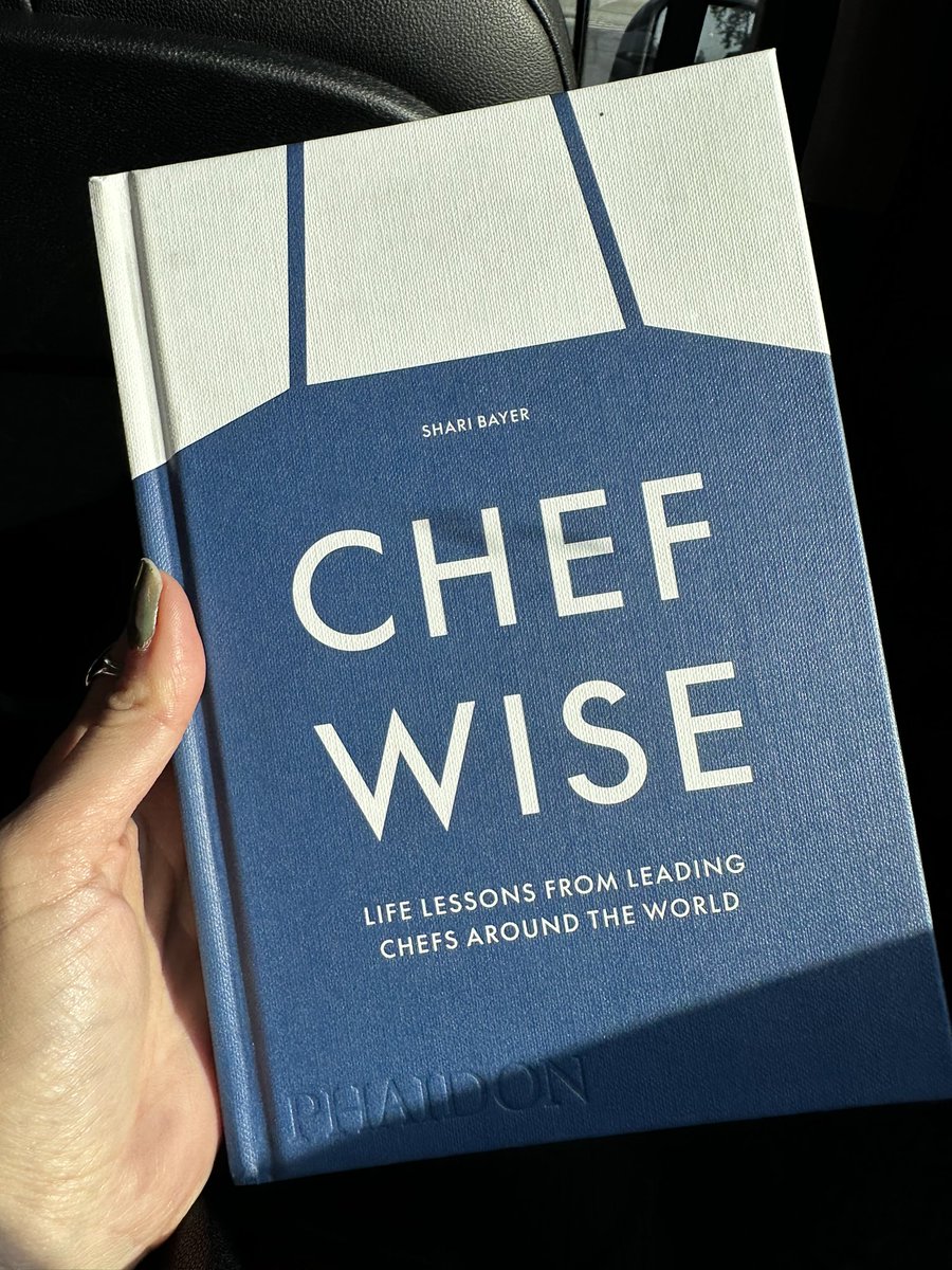 New reads, new release 💜 via <a href="/sharibayer/">Shari Bayer</a>