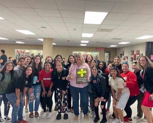 BrookSoftball's tweet photo. To the amazing woman and leader that made this all possible we thank you for all you do. Not only are you our voice in the pressbox, you are a mentor, leader, supporter, and dear friend. We truly appreciate all you do to make our program and campus a better place. ❤️ #CoachStone https://t.co/5IpFGcltsM