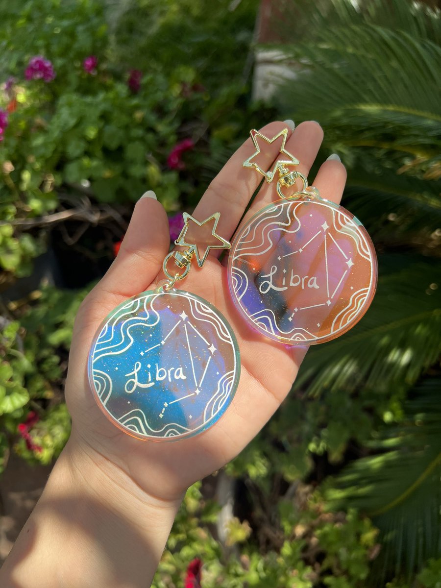 AlishaJeanArt's tweet photo. Do you believe in astrology ? ♐️
Check out my astrology keychains in my shop 💞
https://t.co/lY7hpuxqa4 https://t.co/5FtMOSAFV1