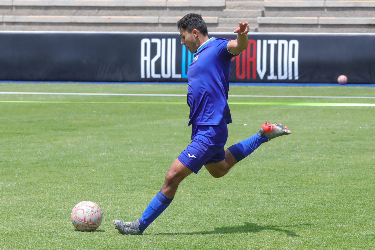 CRUZ AZUL tweet media