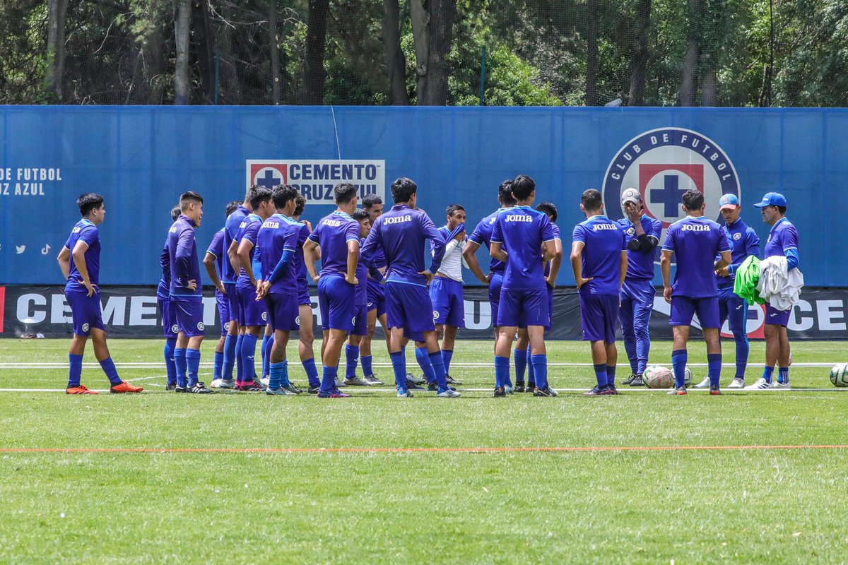 CRUZ AZUL tweet media