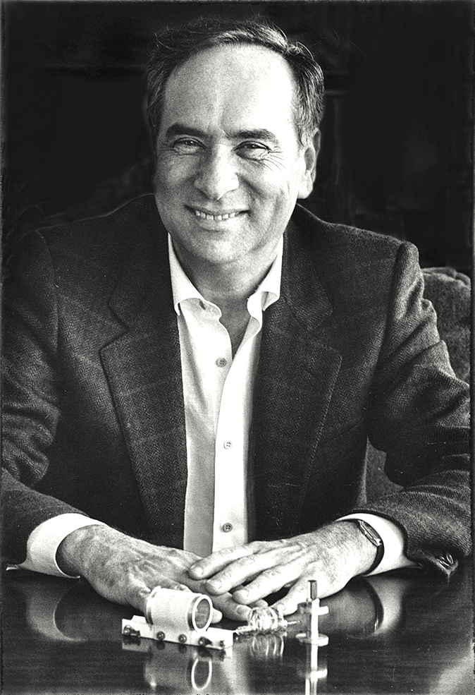 #OnThisDay in 1960 – American physicist Theodore Maiman operated the first working laser at Hughes Research Laboratories in Malibu, California.