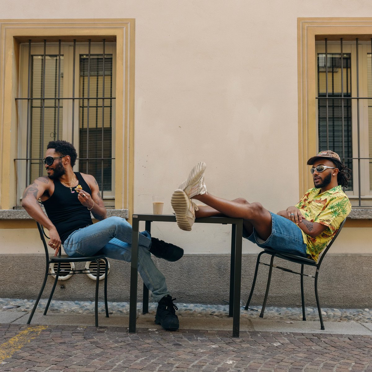 heyamine's tweet photo. KAYTRAMINÉ in lake como, italy https://t.co/m0db1ZO7SV