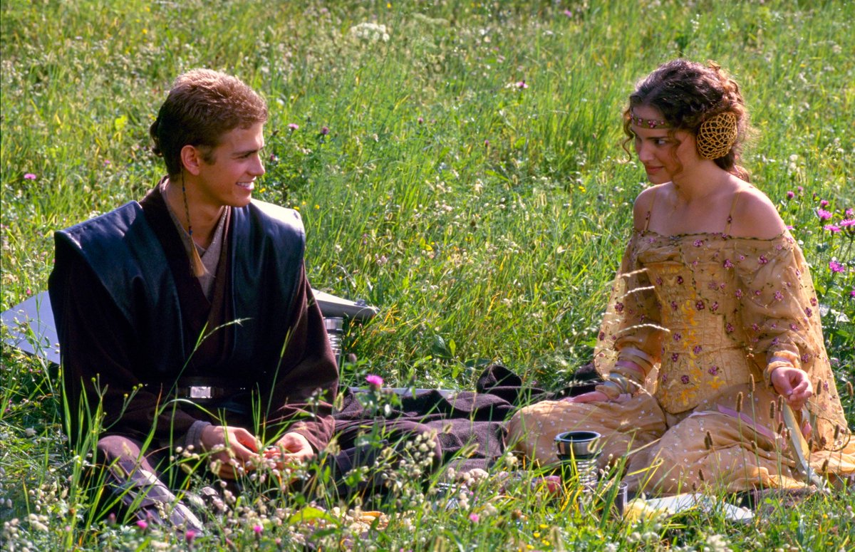 sithsamidala's tweet photo. 21 years ago my favourite film of all time was released <3 happy birthday attack of the clones <3 https://t.co/KALIOyH74R