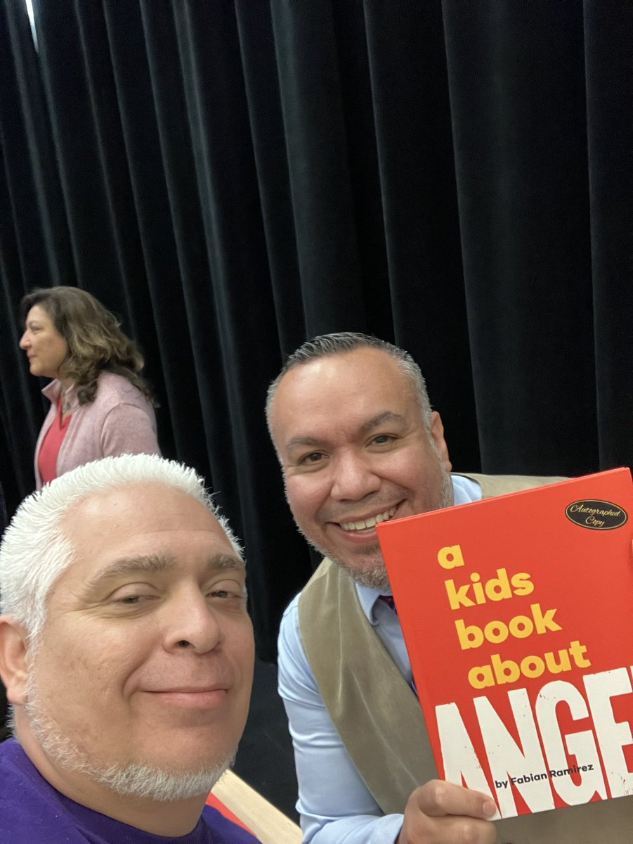 Morning at the AISD PAC Listening to an incredible speaker and author @debtfree Fabian Ramirez #runbiscuit @AISDCOUNSELING