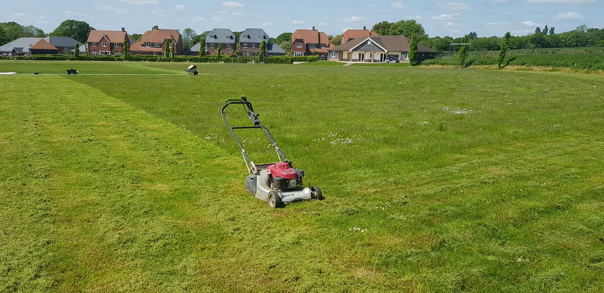 The lengths our volunteers go to to #getthegameon for our players.

The council have been unable to mow our Thakeham outfield due to the ground being too soft still. Ride on mowing is still not an option.

3 hours, 25% of the outfield done!

A lot goes on behind the scenes!