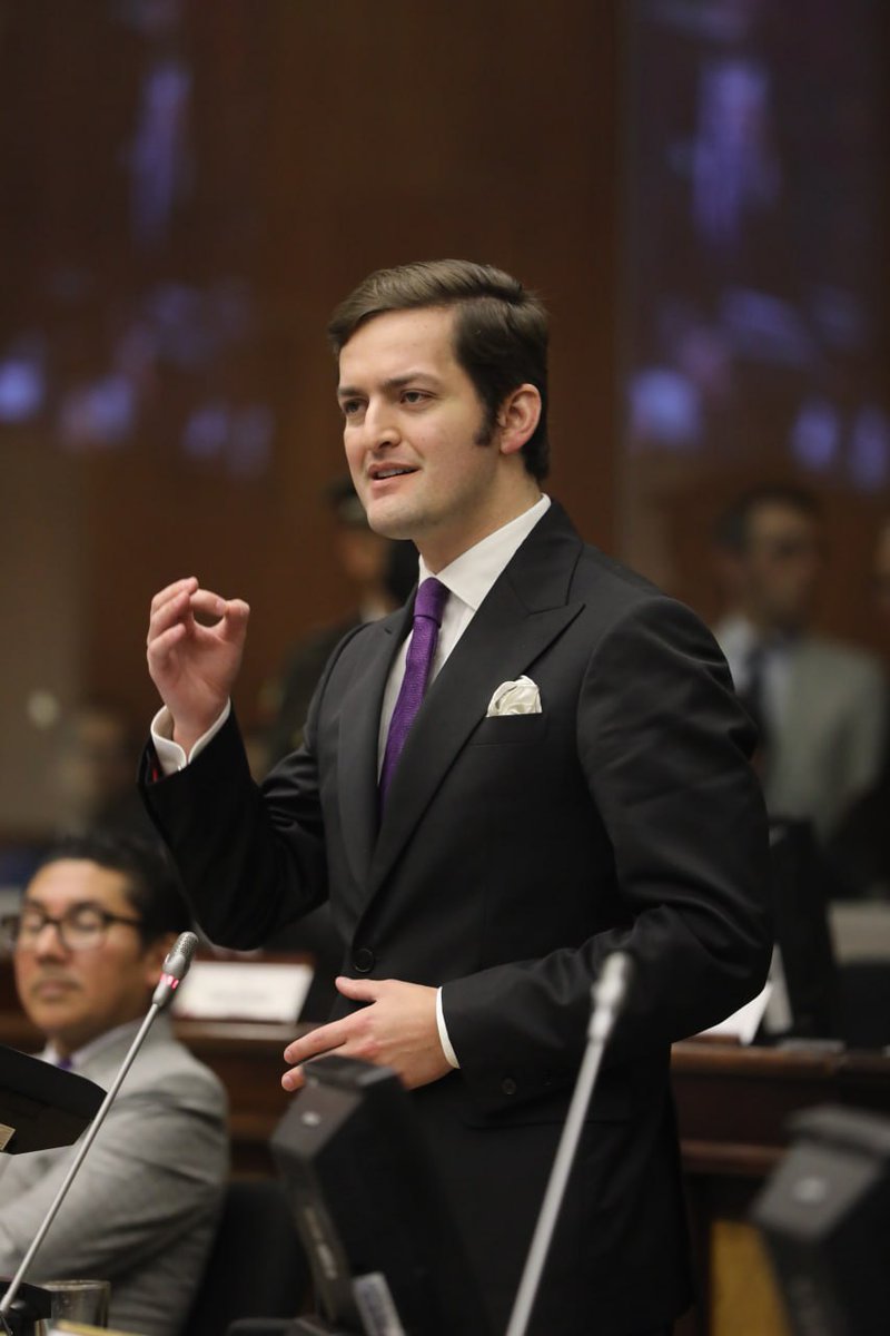 🔴 #JuicioPolítico | El As. <a href="/etorrescobo/">Esteban Torres Cobo</a> señala qué, algo más grande que la corrupción en empresas públicas, está la traición de un Gobierno ineficiente y corrupto que subió impuestos y jamás dotó de equipamiento a la <a href="/PoliciaEcuador/">Policía Ecuador</a>