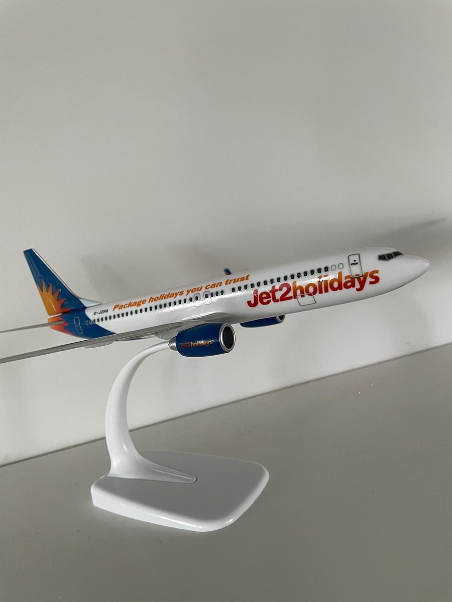 Liverpool John Lennon Airport tweet media