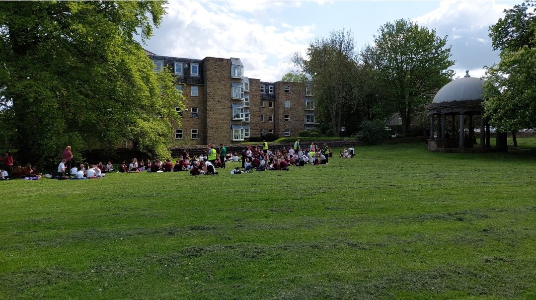 grove_road's tweet photo. Today, our children took part in #wellbeingweek walks! Foundation/KS1 walked, played &amp; picnicked in local gardens, whilst KS2 completed a healthy &amp; scenic 3-mile tour around The Stray, stopping at the historic Tewit Well for icepops and fun! #MentalHealthAwarenessWeek #TeamGR https://t.co/NIOZxu4f2U