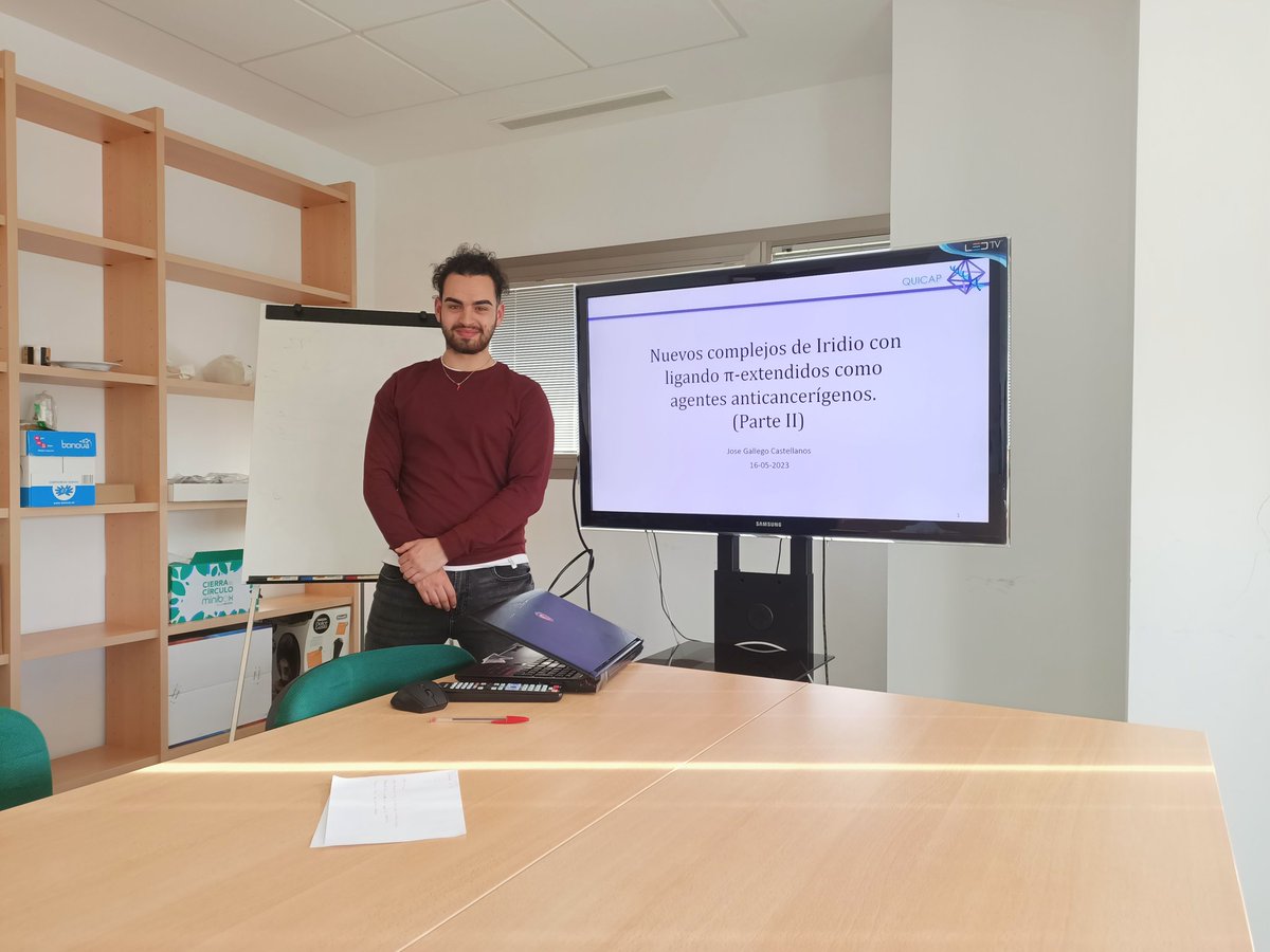 New group meeting before the TFG defense. Well done Jose! 💥
#PhotodynamicTherapy #InorganicChemistry #Organometallics #PhDVoice #PhDLife