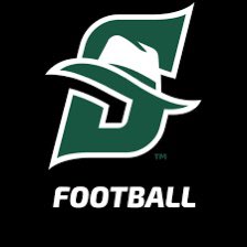 #AGTG Blessed to receive my 1st D1 Offer from Stetson University🟢⚫️ #HatAttack #BlueCollar @coach_kight15 @CoachLowe_8 @Mlk_footballga @DekalbRecruits @CoachDHayes1