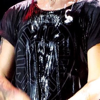 larry bot ! (@lrrylvr28) on Twitter photo 