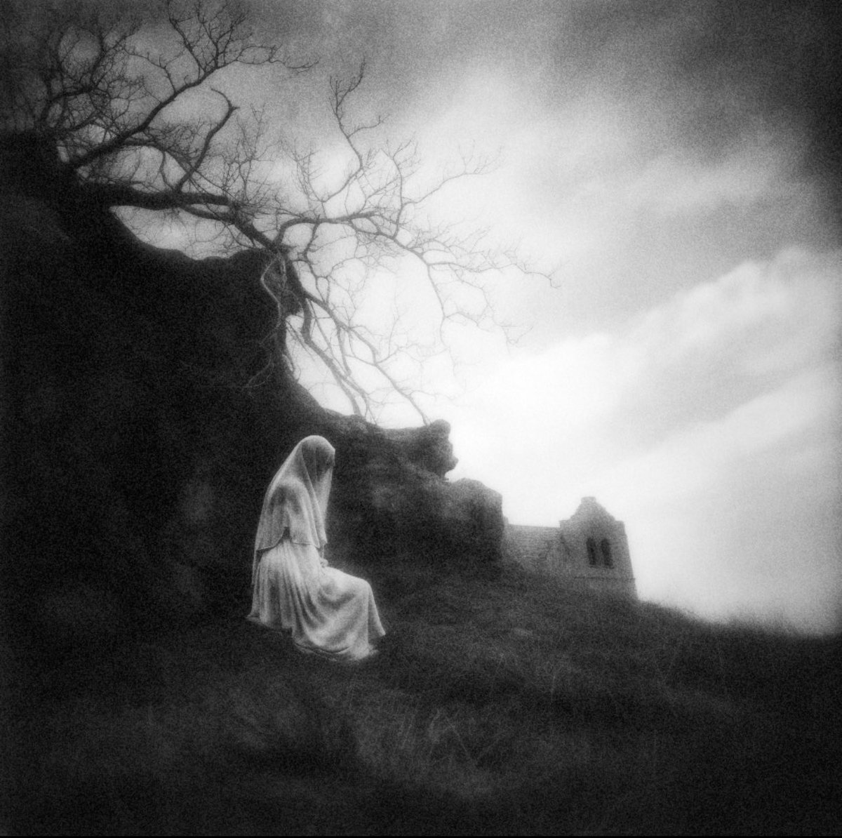 ForeverDarkVoid's tweet photo. viewfromgrave: Vanishing Dreams
+ 
Fine Art Prints available: https://t.co/ThzfUtWg1R 
+
#ghost #bride #melancholy #dreams #apparition #sadness #monochromatic #art #infraredblackandwhite #nature #bnwmood #goth #bnw #infrared #photooftheday #greatshots #… https://t.co/cQfzO2F6he