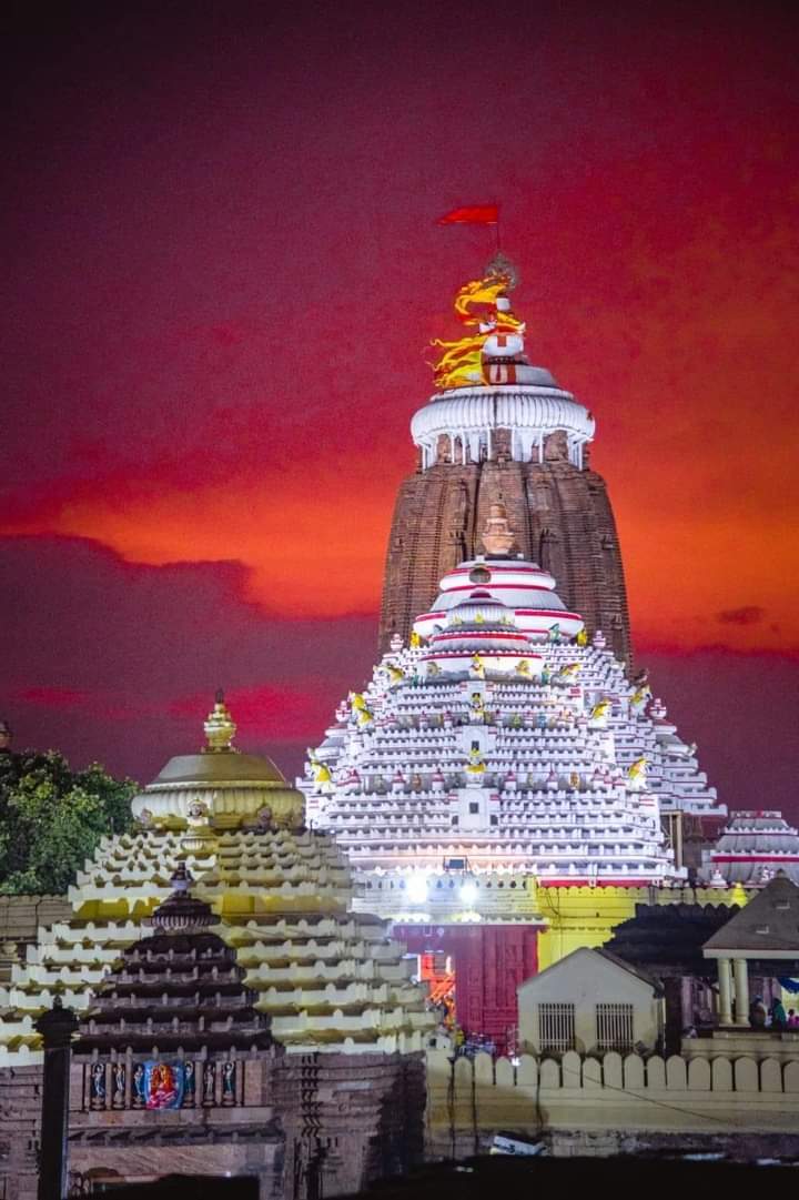 YallaKondababu's tweet photo. ଓଁ ନମୋଃ ଭଗବତେ ବାସୁଦେବାୟ
ଜୟ ଜଗନ୍ନାଥ 🙏
#JaiJagannatha 🙏 https://t.co/e7lPv6W4ST