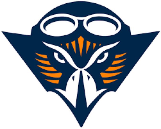 KevinRobertsss's tweet photo. Blessed to receive a division 1 offer from the University of Tennessee at Martin 🙏🏾@CoachSantana_ @CoachJettD @ApopkaFootball @larryblustein @Andrew_Ivins https://t.co/3uKJpOwIMh