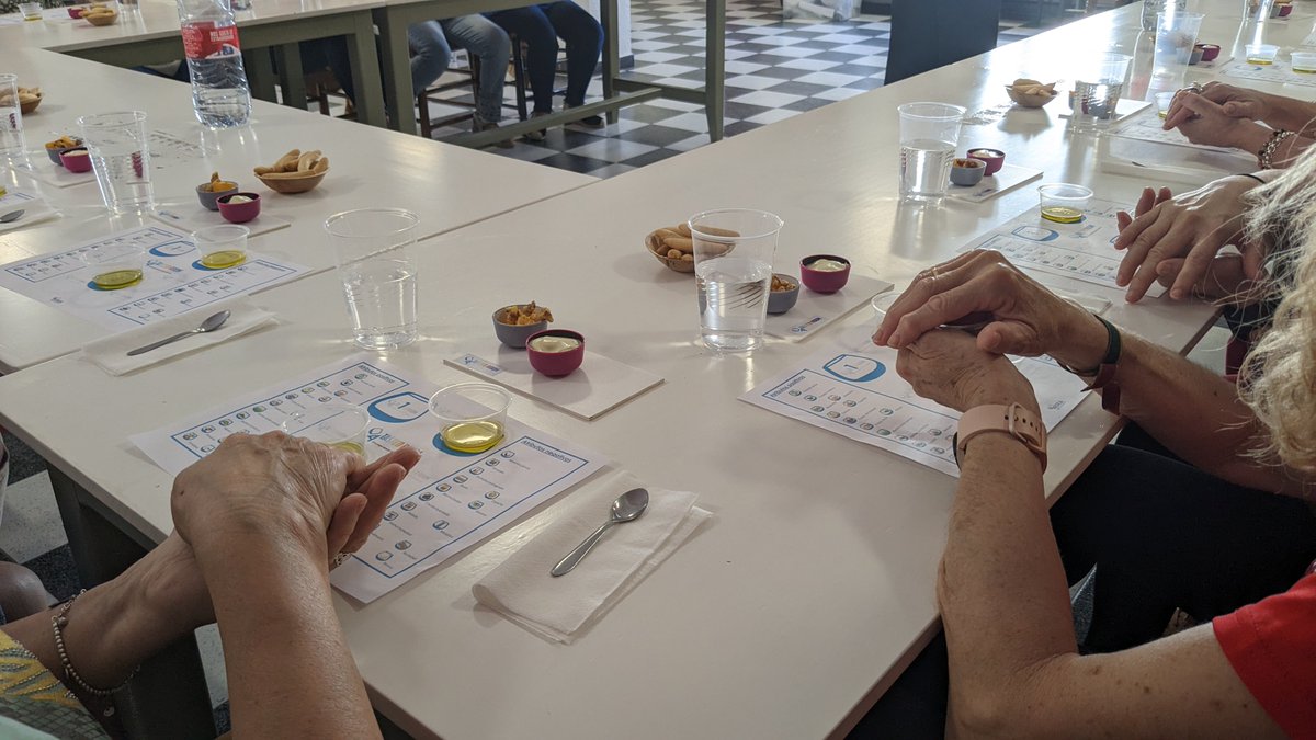 🫒Esta tarde el Hᴏɢᴀʀ ᴅᴇʟ ᴊᴜʙɪʟᴀᴅᴏ ha acogido una 𝐂𝐚𝐭𝐚 𝐝𝐞 𝐚𝐜𝐞𝐢𝐭𝐞 𝐝𝐞 𝐨𝐥𝐢𝐯𝐚 𝐠𝐫𝐚𝐭𝐮𝐢𝐭𝐚 𝐠𝐮𝐢𝐚𝐝𝐚 𝐩𝐨𝐫 𝐥𝐚 𝐞𝐦𝐩𝐫𝐞𝐬𝐚 𝐓𝐚𝐬𝐭𝐞𝐝 𝐑𝐨𝐨𝐦

#AyuntamientodeMarmolejo
#Marmolejo