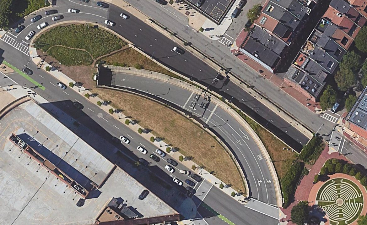 viewfromabove__'s tweet image. Exit ramps appearing from the ground from the most expensive highway project in the United States. Boston's Big Dig started in 1982 and was finished in 2007. It cost $7.2 billion dollars adjusted for inflation as of 2020.

#Boston #BigDig #Highways