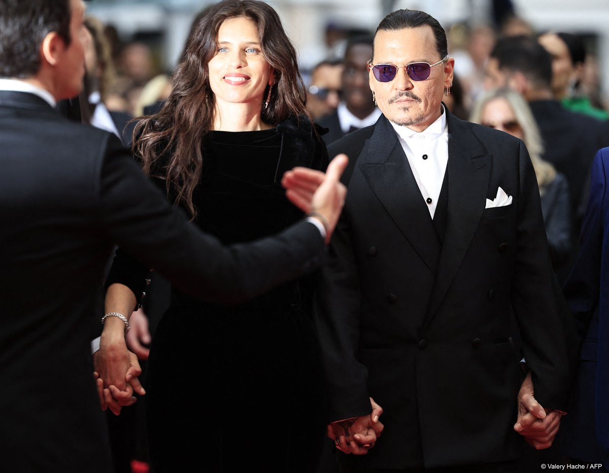 Festival de Cannes on Twitter: "✨ Montée des Marches - Red Steps ! JEANNE DU BARRY by MAÏWENN - Film d'ouverture - Opening Film - Avec/With Maïwenn & Johnny Depp #Cannes2023 #HorsCompetition #