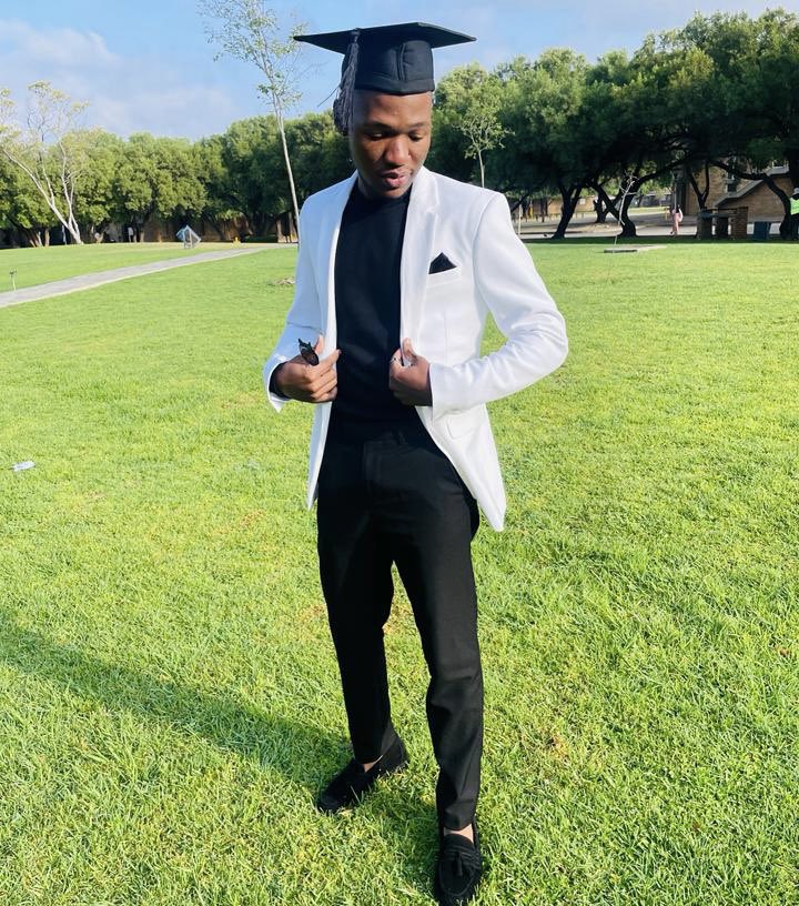 SOS_Africa's tweet photo. Today the very first SOS Africa sponsored student officially graduated from University…

Congratulations to Mr Olebogeng Tshele BA who just graduated from NWU with a degree in Organisational Psychology! 🎓🎉👏

https://t.co/eRMF6EOK60

#universitygraduate #rolemodel #sucessstory https://t.co/vlftLIpvcM