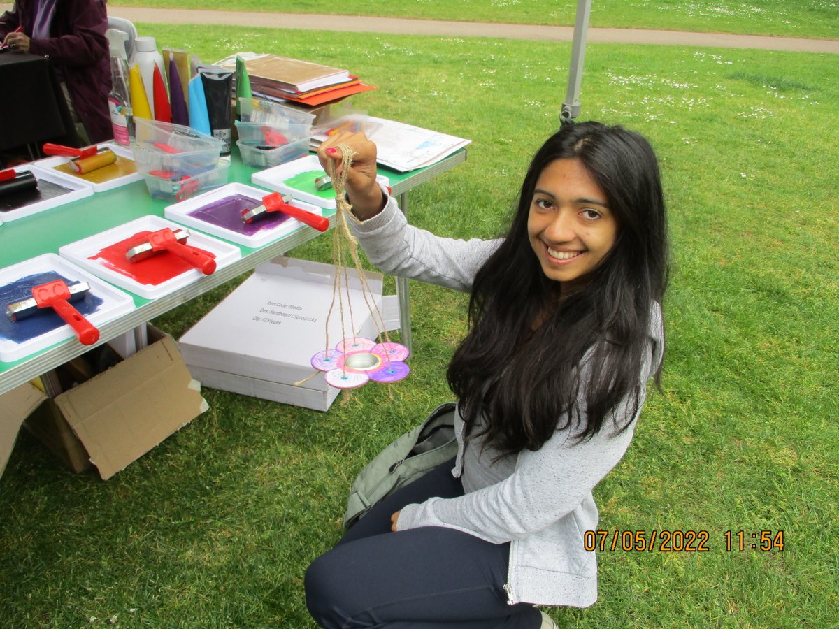 On Saturday 20th May join @WildLondon in Grosvenor Square to learn about the brilliant butterflies in our city .  From 12pm-4pm take part in butterfly-themed crafts and activities for all the family 🦋🌻 
Book here👇 
bit.ly/41g7TEF)