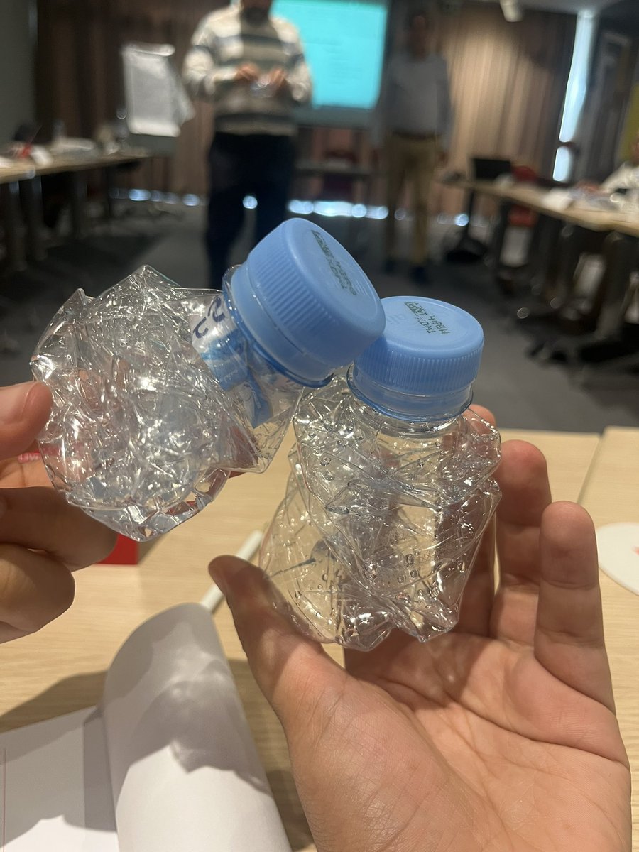 WafaeMisrar's tweet photo. Recycling is vital, but source reduction is crucial. Today's workshop emphasized both strategies. #PlasticRecycling #SourceReduction #Sustainability #CircularEconomy #Valorisation https://t.co/H2QZEEjUDh