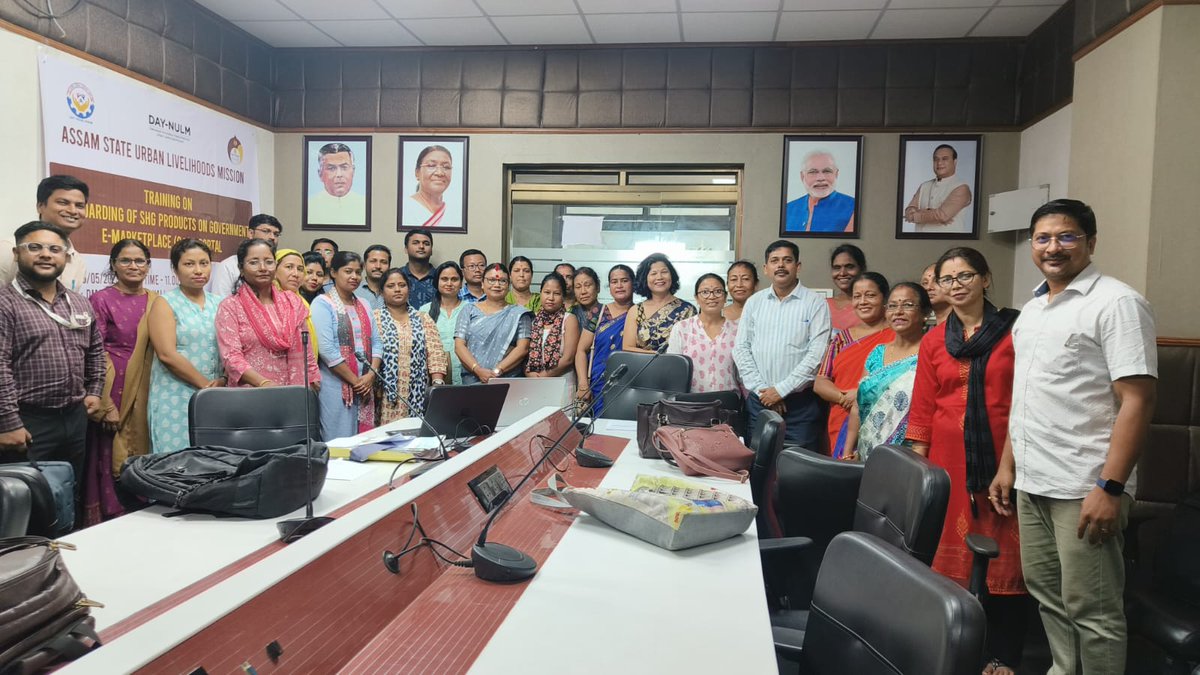 DayAssam's tweet photo. Training on On -boarding of SHG products on GeM Portal at Guwahati, Assam. https://t.co/V60DBg5PZR