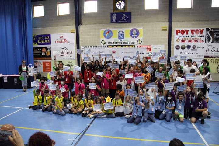 urega3's tweet photo. Gracias @MensaEspana por este último empujón que hoy nos habéis dado, sois muy grandes!!! Estáis todos invitados a pasaros el día 18 de Junio al evento de fin de curso ,donde nuestros niñ@s serán los protagonistas. https://t.co/dF4yc7qiil