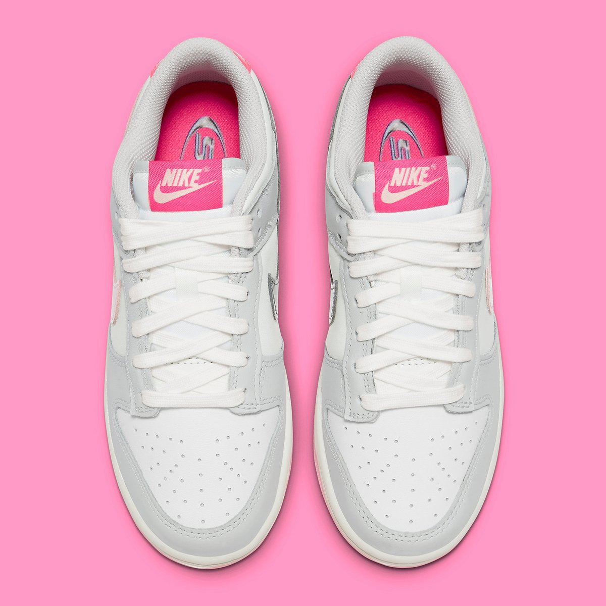 houseofheat's tweet photo. There's another Nike Dunk Low "52" On the Way 👀

SEE MORE: https://t.co/XXCp6llH2S https://t.co/xAezPCynlF