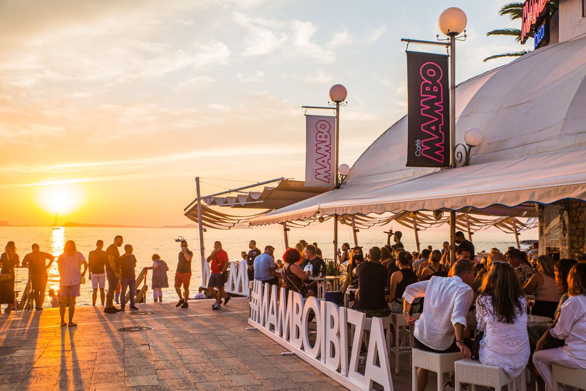 Cafe Mambo Ibiza tweet media