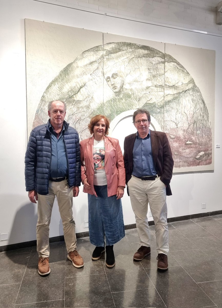 Roser Xandri (@espaicavallers) on Twitter photo Moltes gràcies per la visita a la #galeriaespaicavallers <a href="/Alex_Susanna/">Àlex Susanna</a>. Tot un plaer !!. Exposició de Josep Minguell, @minguell01. Fins el dia 20 de maig 📆 Moltes gràcies per la visita a la #galeriaespaicavallers <a href="/Alex_Susanna/">Àlex Susanna</a>. Tot un plaer !!. Exposició de Josep Minguell, @minguell01. Fins el dia 20 de maig 📆