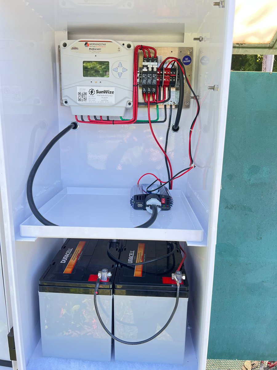 DecadmiU's tweet photo. El proyecto de las paradas estará empleando energía renovable. https://t.co/rt4vQjQPig