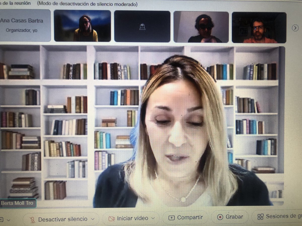 BartraCasas's tweet photo. @BartraCasas,tarde que hemos compartida con @BarceloConcha para conocer las DEA y como ofrecer al alumnado la adecuada y ajustada respuesta educativa. También contamos con los testimonios de Jonathan y Roberta❤️@cepcordoba https://t.co/xGUCZ5Ht6L