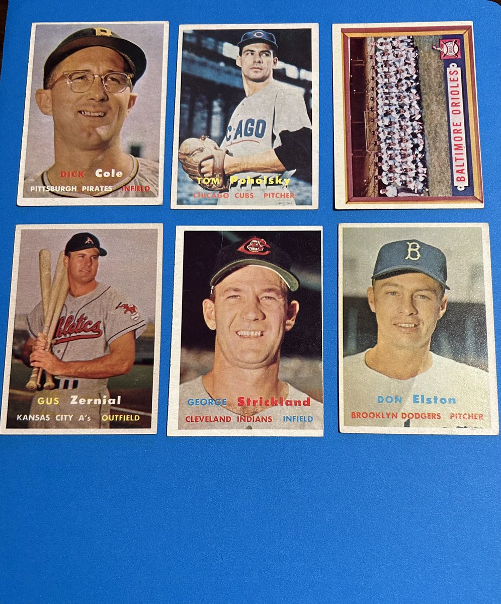 sportsguy_TO's tweet photo. Mail day brings me several 1954 and 1957 Topps for the set builds. Thank you for the great deal and the very cool freebies @WesPothington. One of the best guys to make deals with on this platform. That Sandy Amoros, my goodness 🤌🏼#54Topps #57Topps #SetBuilding #thehobby https://t.co/eQIq0OW00m