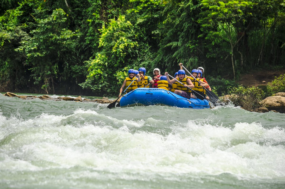 🇬🇹Live the adventure in #Guatemala!

📍Río Cahabón, Alta Verapaz 

#Aventure
#traveltoguatemala
#rafting