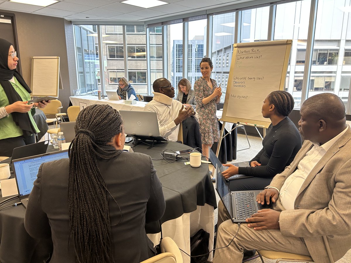 Today in Toronto, our program participants continue to work through crisis management case studies in banking, insurance, and securities. They will then present their cases and debrief the group! 

Learn more: ow.ly/FqXF50OpqT7