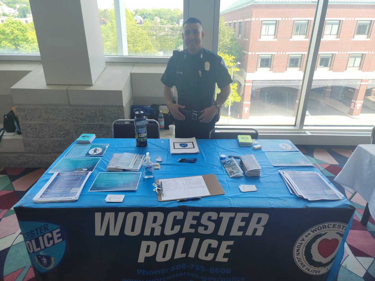 Worcester Sun (@worcestersun) on Twitter photo From the Worcester Police Department RT <a href="/WorcesterPD/">Worcester PD</a>: One of our newest Officers …Officer Elmer Diaz recruiting today. From the Worcester Police Department RT <a href="/WorcesterPD/">Worcester PD</a>: One of our newest Officers …Officer Elmer Diaz recruiting today.